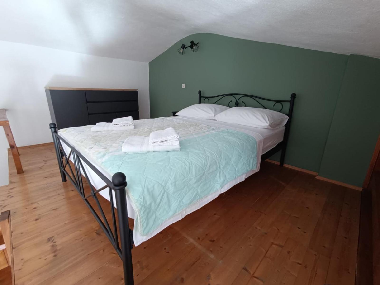 Apartmani Miki Подгора Екстер'єр фото