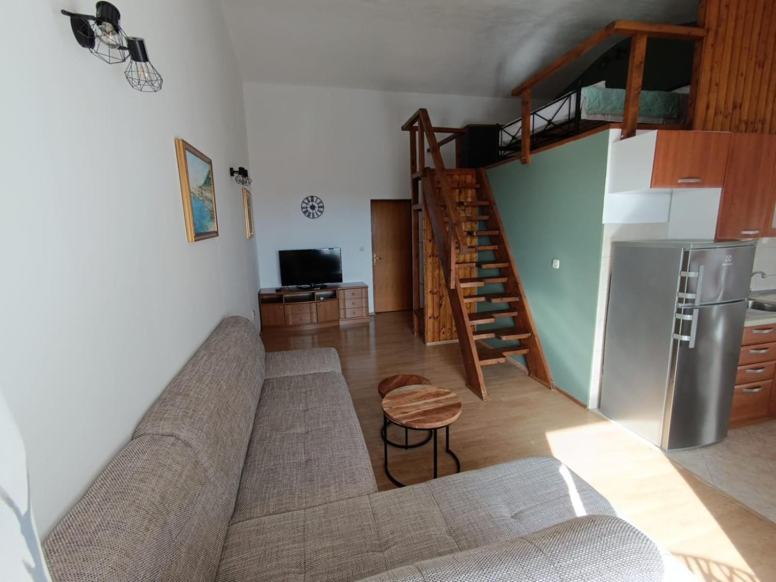 Apartmani Miki Подгора Екстер'єр фото