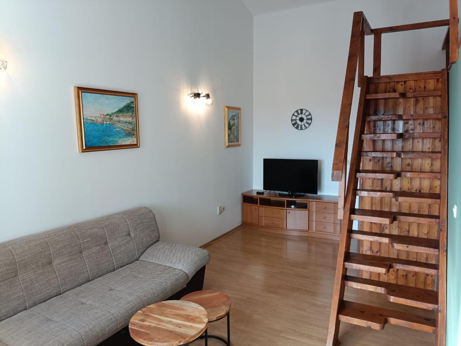 Apartmani Miki Подгора Екстер'єр фото